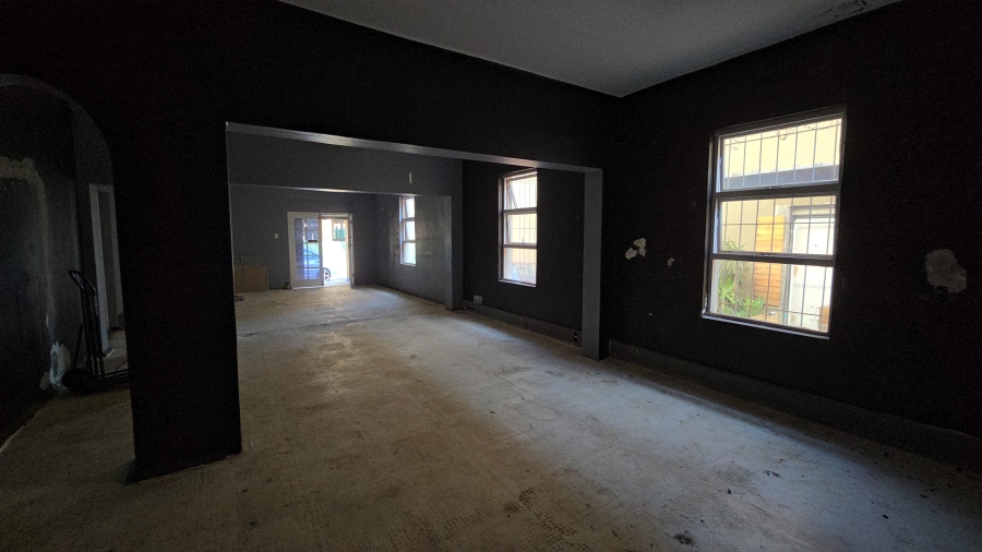 To Let commercial Property for Rent in Salt River Western Cape